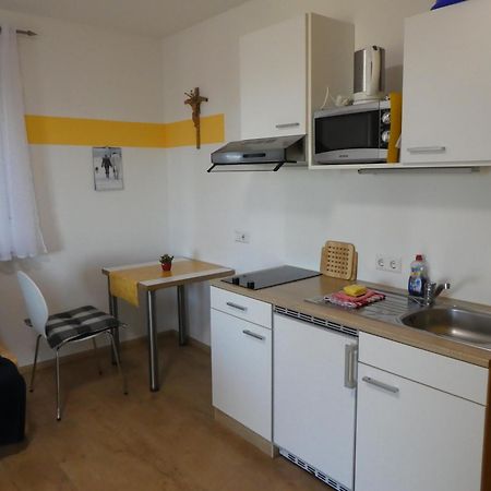 Apollonias Gaestehaus Bibertal Exteriör bild